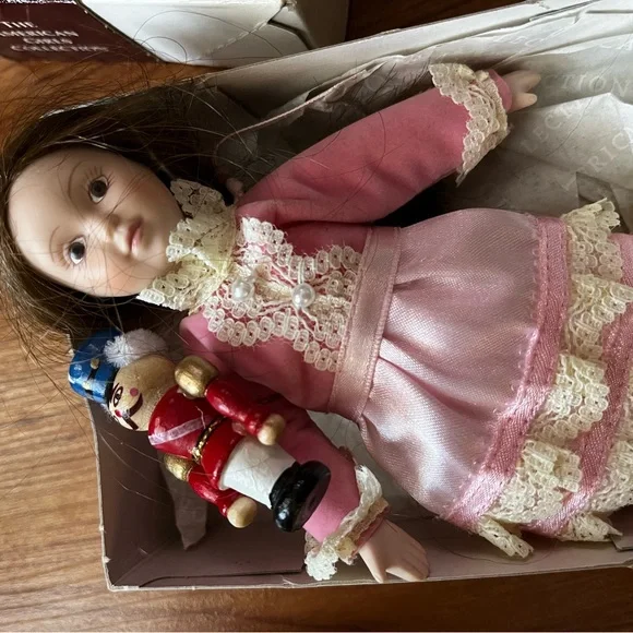 American Girl retired Samantha set from 1991 almost complete collection - Picture 4 of 16